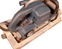 belt-sander-standing-frames Sanding frame of a belt sander