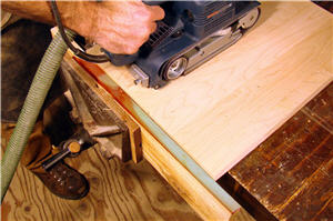 beltsander5 Setting up a belt sander