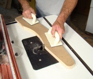 flush-trim-bit-example-300h 1/2″ Down Cut Spiral Router Bit Example