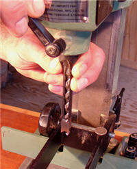 mortiser6 Set up the auger and chisel on a mortiser