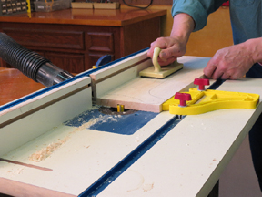 photo-4-routing-groove-into-tray-side-300 Building a Maple and Walnut Serving Tray