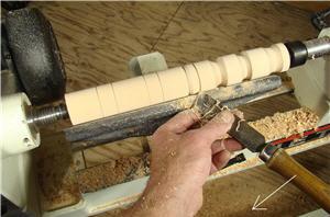 turning19a Repeat the process for the right side of the bead.
