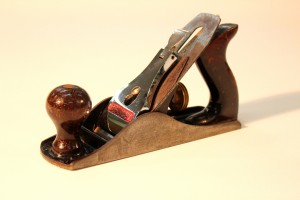 How to use a hand plane - smooth plane