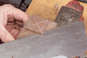 How to Make Cabriole Legs